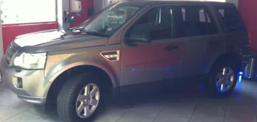 landRoverFreelander
