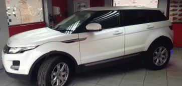 rangeRoverEvoque